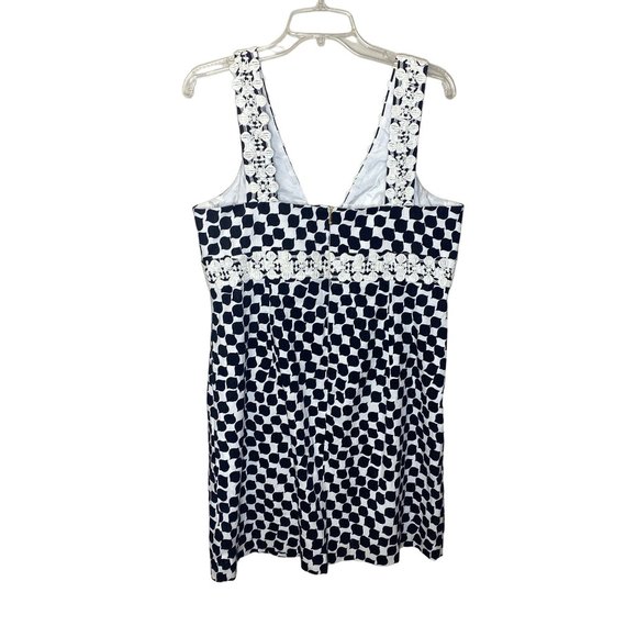 NWT Trina Turk Size 14 Secret Sheath Party Dress Lace MSRP$298 USA Black/White - Picture 4 of 15